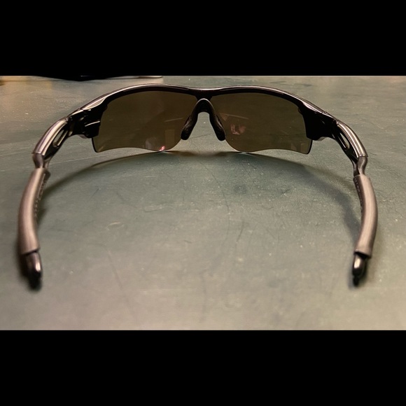 Oakley Radarlock Prizm Infield Sunglasses - Picture 4 of 8